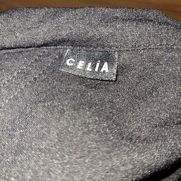 Celia, elastic waist, capri's - Picture 7 of 8